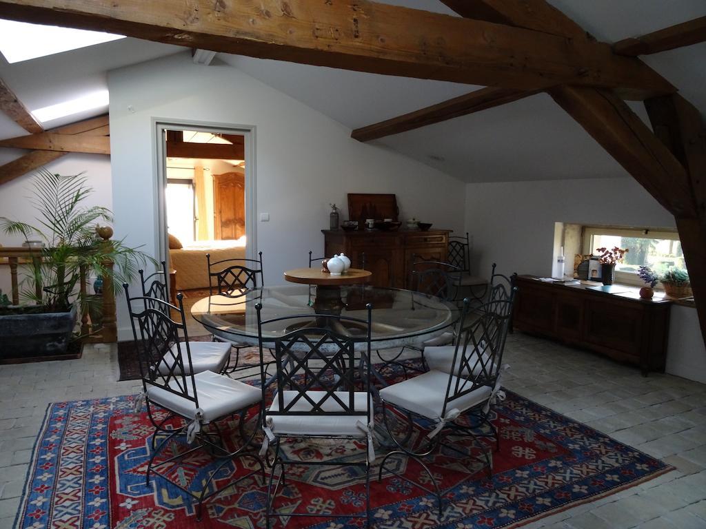 Gentilhommiere De Collonges Bed & Breakfast Prisse Luaran gambar