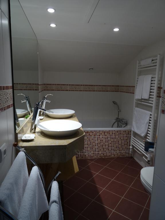 Gentilhommiere De Collonges Bed & Breakfast Prisse Bilik gambar