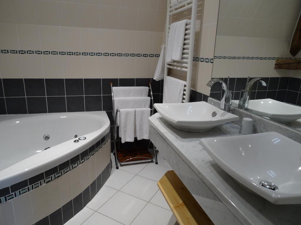 Gentilhommiere De Collonges Bed & Breakfast Prisse Bilik gambar