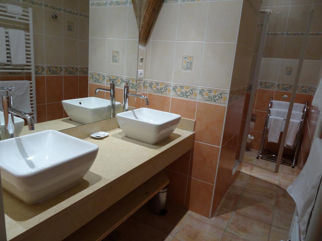 Gentilhommiere De Collonges Bed & Breakfast Prisse Bilik gambar